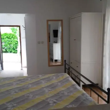 Studio In Rovinj/istrien 11550 * רוביני
