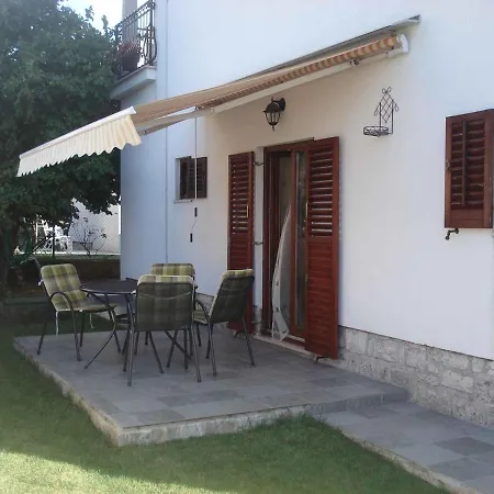 Studio In Rovinj/istrien 11550 * רוביני